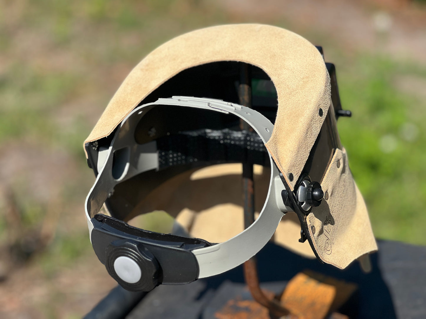 Tan cowboy chopped tiger hood