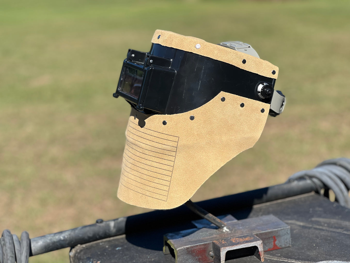 Tan USA flag chopped tiger hood