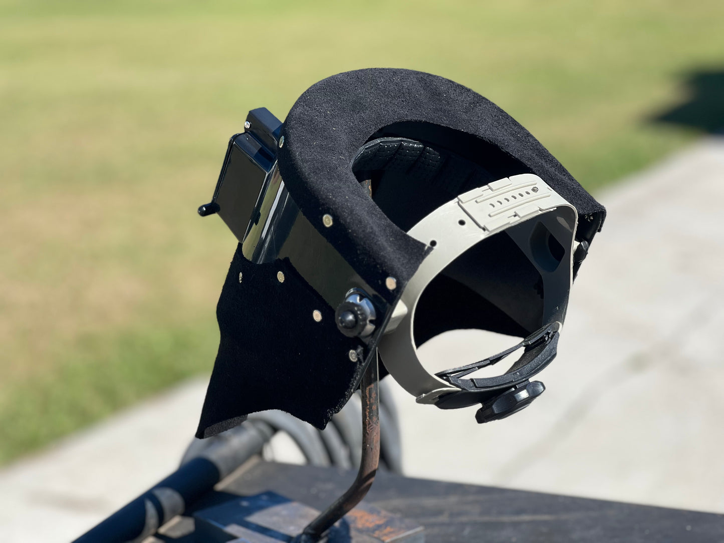 Black chopped tiger hood