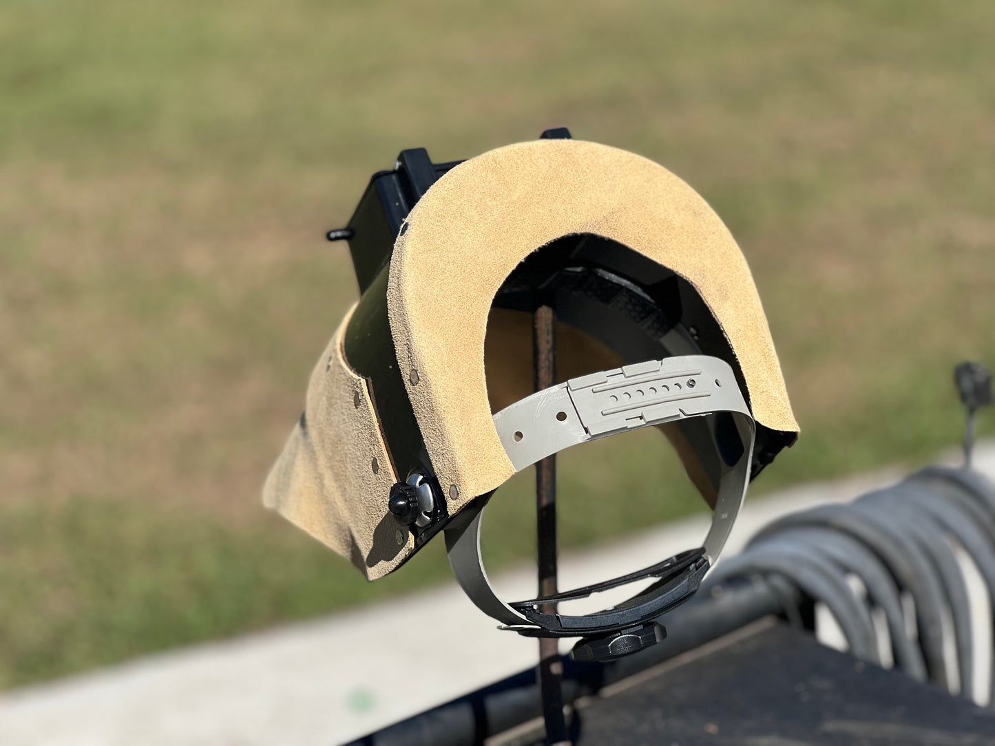 Tan USA flag chopped tiger hood