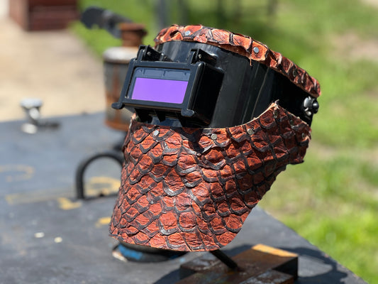 Brown Pirarucu chopped tiger hood