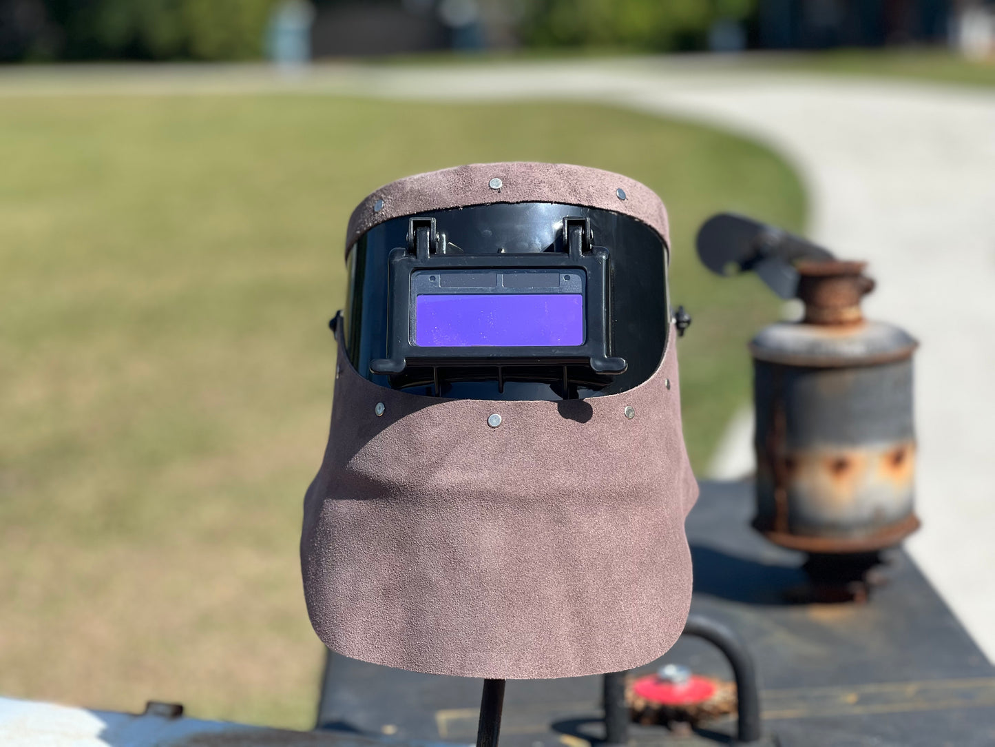 Grey chopped tiger hood