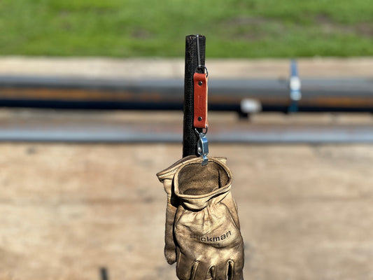 Welding glove lanyard