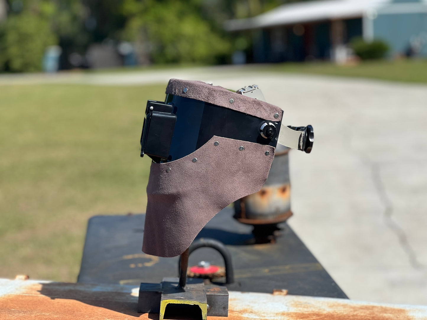 Grey chopped tiger hood